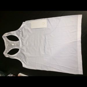 Lululemon “swiftly racerback” tank top